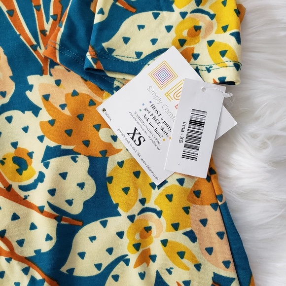 Lularoe Irma - Picture 2 of 3